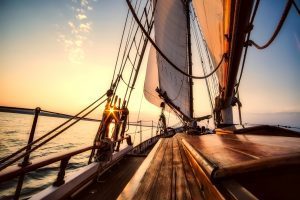 sailingboatsunset-300x200-1.jpg